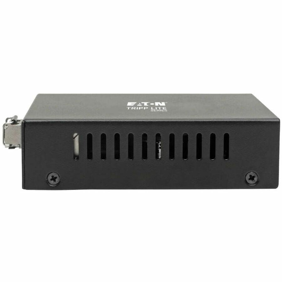 Eaton Tripp Lite Series Gigabit Multimode Fiber to Ethernet Media Converter, PoE+ - International Power Cables, 10/100/1000 LC, 850 nm, 550 m (1, 804 ft.) — N785-INT-PLCMM1
