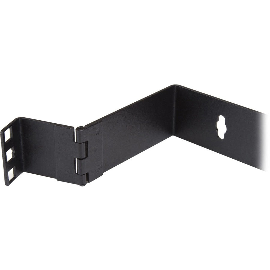 StarTech.com 1U 19in Hinged Wallmounting Bracket for Patch Panel — WALLMOUNTH1