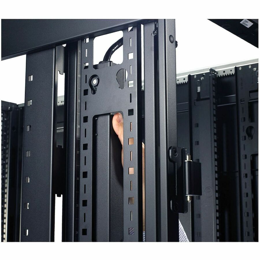 Rack PDU, Basic, Zero U, 20A, 120V, (24)5-20 — AP7530