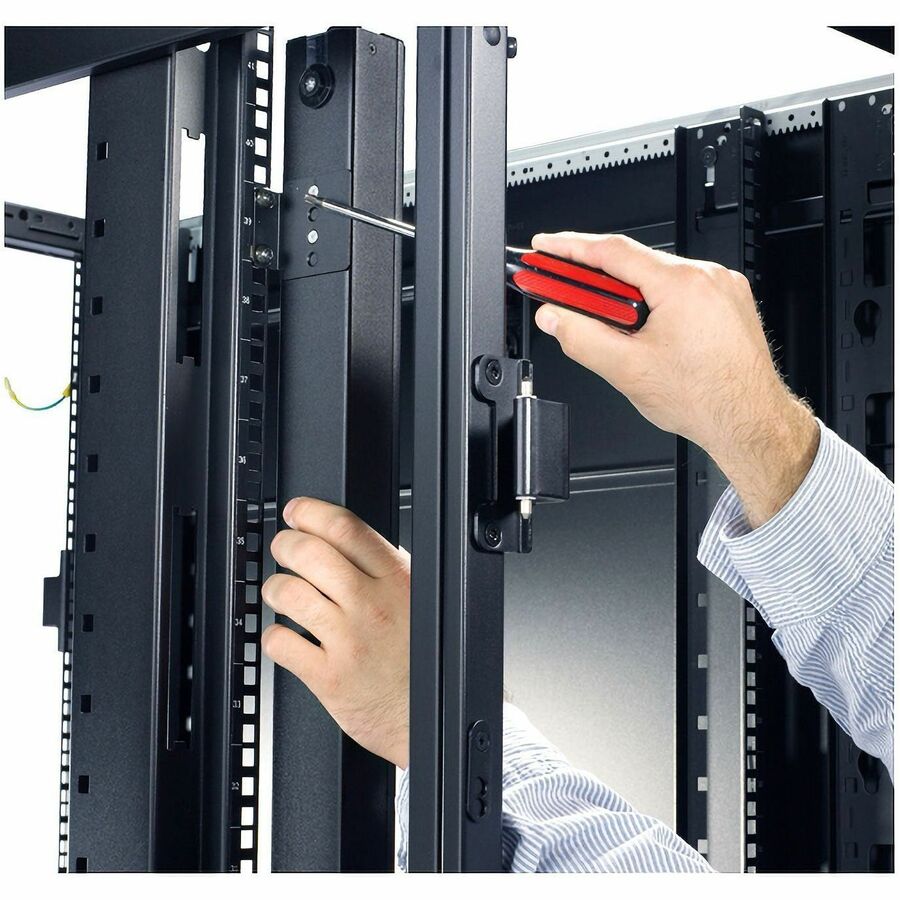 Rack PDU, Basic, Zero U, 20A, 120V, (24)5-20 — AP7530