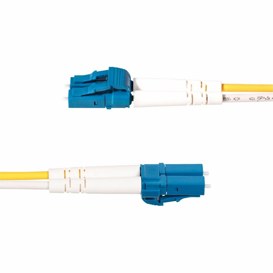 StarTech.com 25m (82ft) LC to SC (UPC) OS2 Single Mode Duplex Fiber Optic Cable, 9/125, 100G, Low Insertion Loss, LSZH Fiber Jumper Cord — SMLCSC-OS2-25M