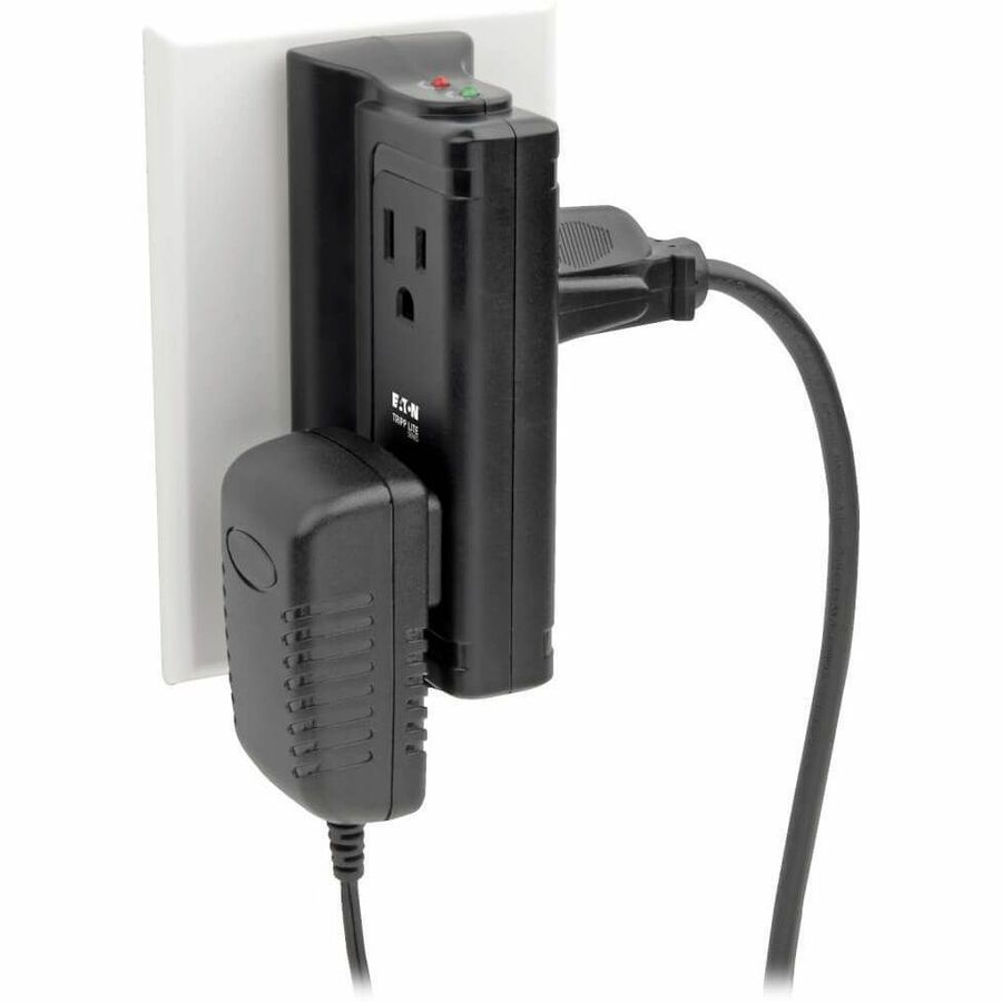 Eaton Tripp Lite Series Protect It! Surge Protector with 4 Side-Mounted Outlets , Direct Plug-In, 720 Joules — TLP4BK