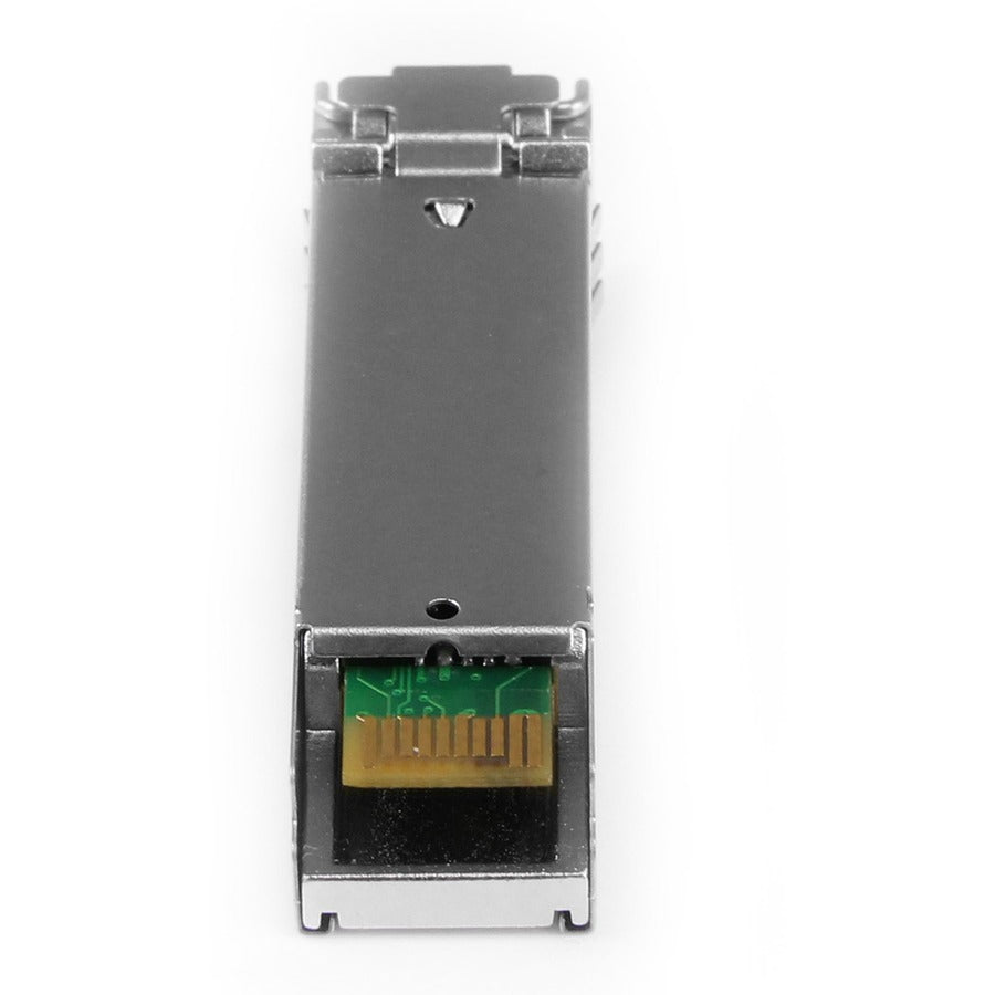 StarTech.com Cisco SFP-GE-S Compatible SFP Module - 1000BASE-SX - 1GE Gigabit Ethernet SFP 1GbE Multimode Fiber MMF Optic Transceiver — SFPGESST