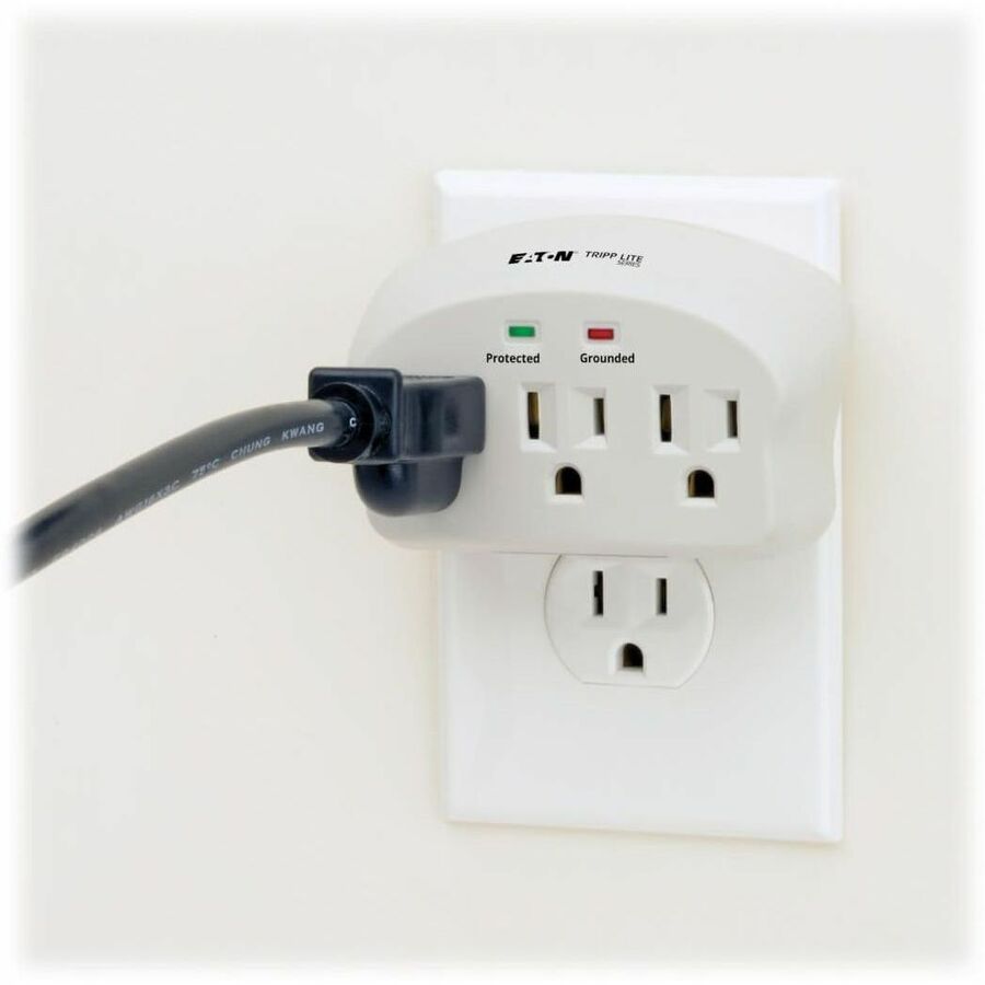 Eaton Tripp Lite Series Protect It! 3-Outlet Surge Protector, Direct Plug-In, 660 Joules, 2 Diagnostic LEDs — SK3-0
