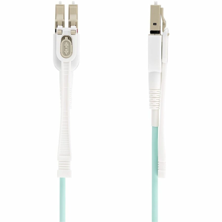 StarTech.com 3m (10ft) LC (UPC) OM4 Multimode Fiber Optic Cable w/Push Pull Tabs, 50/125, 100G, Low Insertion Loss, LSZH Fiber Jumper Cord — 450FBLCLC3PP