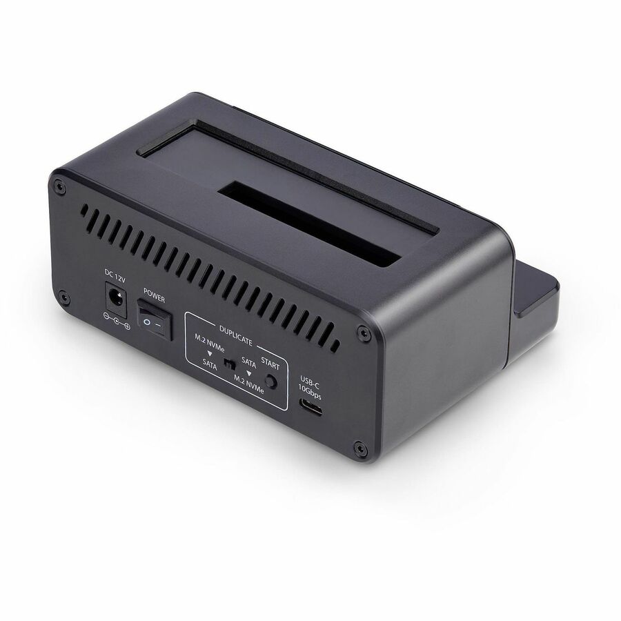 StarTech.com M.2 NVMe to 2.5/3.5" SATA Drive Duplicator, Dual Bay Standalone Cloner/Dock, Bidirectional NVMe to SATA/SATA to NVMe, TAA — N2-M2-SSD-DUPLICATOR