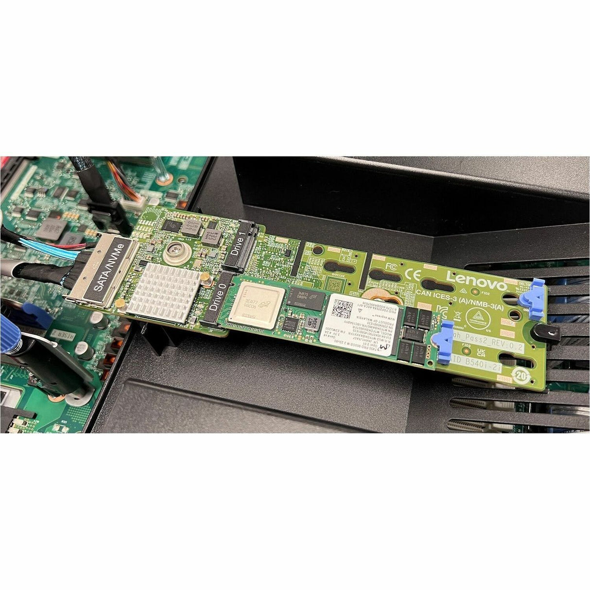 Lenovo ThinkSystem M.2 RAID B540i-2i SATA/NVMe Adapter — 4Y37A90063