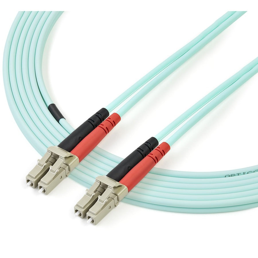 StarTech.com 3m (10ft) LC/UPC to LC/UPC OM4 Multimode Fiber Optic Cable, 50/125µm, 100G, Low Insertion Loss, LSZH Fiber Jumper Cord — 450FBLCLC3