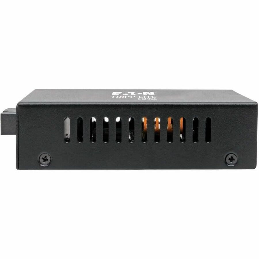 Eaton Tripp Lite Series Gigabit Singlemode Fiber to Ethernet Media Converter, SC, 1310 nm, 20 km (12.4 mi.) — N785-INT-SC-SM