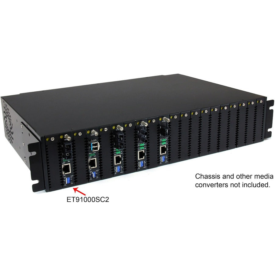 StarTech.com Gigabit Ethernet Multi Mode Fiber Media Converter SC 550m - 1000 Mbps — ET91000SC2
