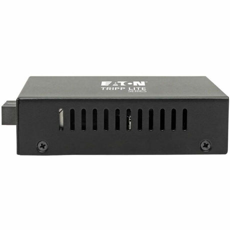 Eaton Tripp Lite Series Gigabit Multimode Fiber to Ethernet Media Converter, PoE+ - 10/100/1000 SC, 850 nm, 550M (1804.46 ft.) — N785-P01-SC-MM1