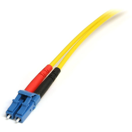 StarTech.com 1m Fiber Optic Cable - Single-Mode Duplex 9/125 - LSZH - LC/SC - OS1 - LC to SC Fiber Patch Cable — SMFIBLCSC1