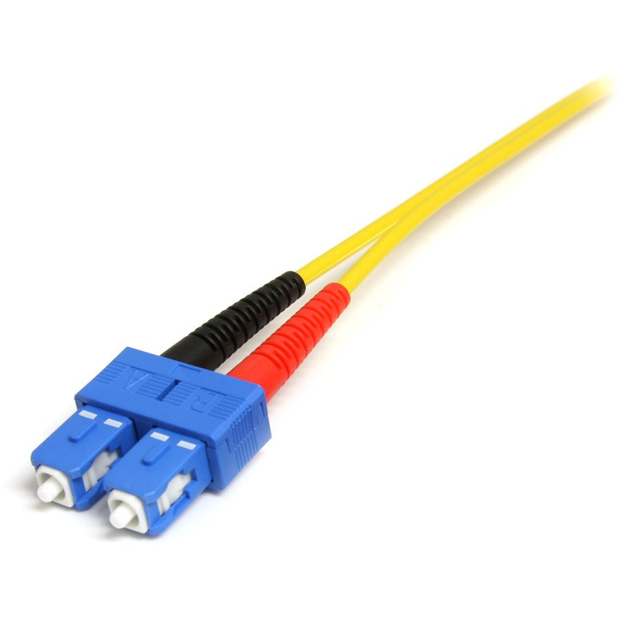 StarTech.com 1m Fiber Optic Cable - Single-Mode Duplex 9/125 - LSZH - LC/SC - OS1 - LC to SC Fiber Patch Cable — SMFIBLCSC1