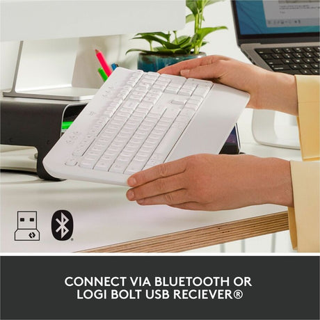 Logitech Signature K650 Comfort Full-Size Wireless Keyboard with Wrist Rest, BLE Bluetooth or Logi Bolt, Off-white — 920-010962