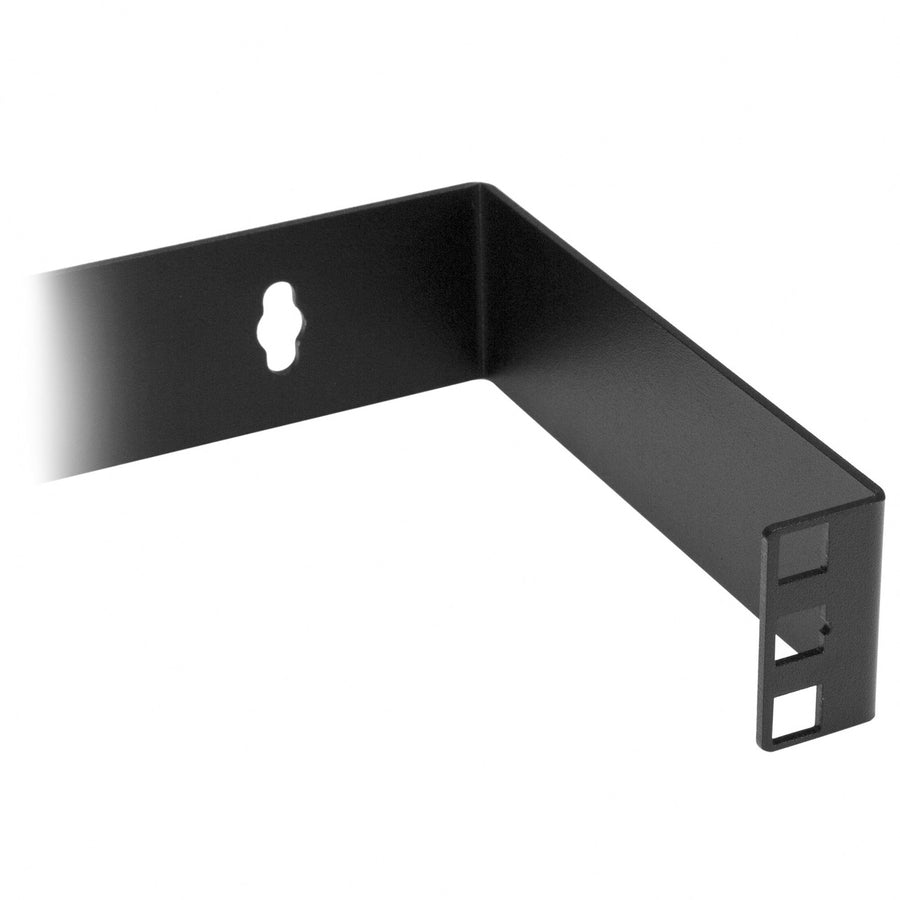 StarTech.com 1U 19in Hinged Wallmounting Bracket for Patch Panel — WALLMOUNTH1