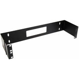StarTech.com 2U 19in Hinged Wallmount Bracket for Patch Panels — WALLMOUNTH2