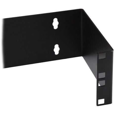 StarTech.com 2U 19in Hinged Wallmount Bracket for Patch Panels — WALLMOUNTH2