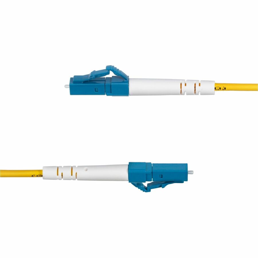 StarTech.com 15m (49.2ft) LC to SC (UPC) OS2 Single Mode Simplex Fiber Optic Cable, 9/125, 40G/100G, Low Insertion Loss, LSZH Jumper Cord — SPSMLCSC-OS2-15M