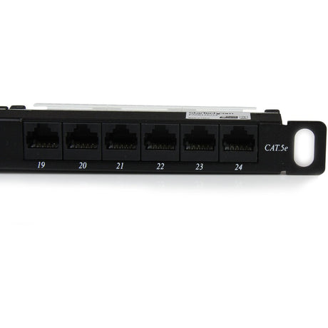 StarTech.com 24 Port 0.5U Cat5e Patch Panel - RJ45 Ethernet Rackmount Cat 5e 110 Patch Panel — PANELHU24