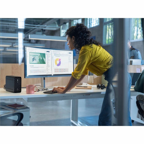 HP Z2 Mini G1a Workstation - 1 x AMD Ryzen AI MAX PRO 395 - 64 GB - 1 TB SSD - Mini PC - Jet Black — BN4G0UT#ABA