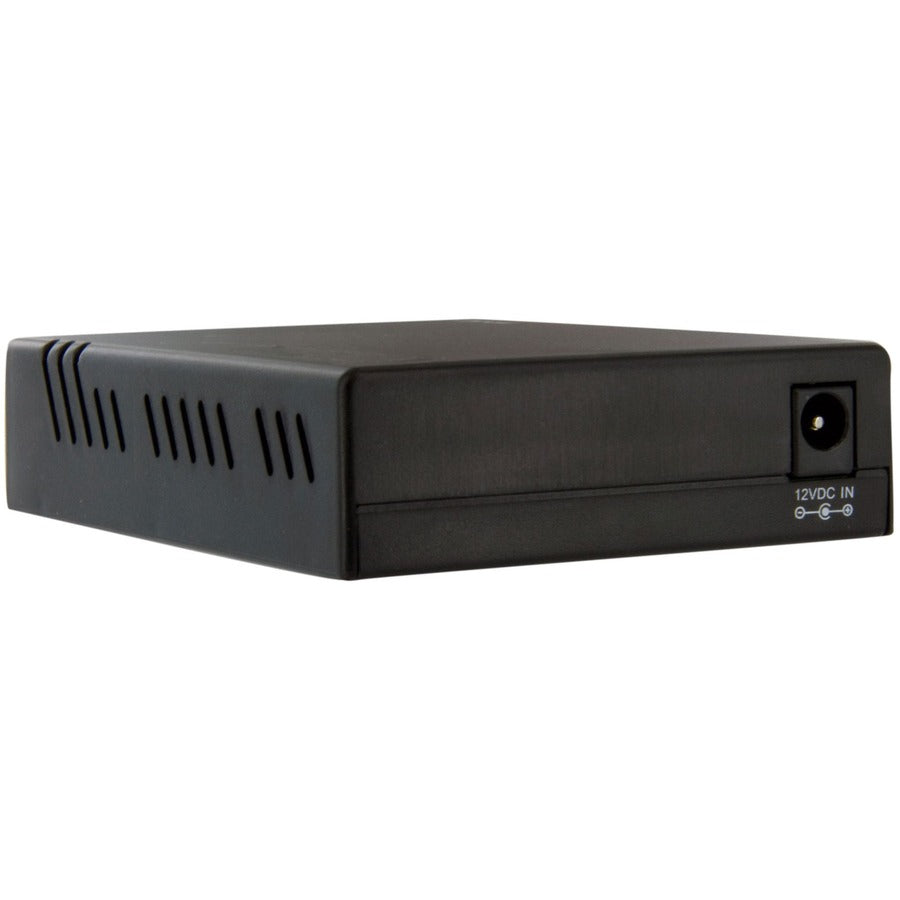 StarTech.com 10/100 Multi Mode Fiber Copper Fast Ethernet Media Converter ST 2 km — MCM110ST2