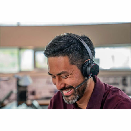Poly Voyager Focus 2 USB-C-C Headset +USB-C/A Adapter — 9T9J3AA#AC3