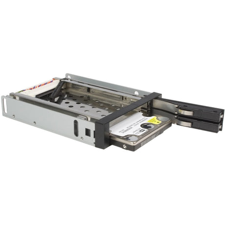 StarTech.com 2 Drive 2.5in Trayless Hot Swap SATA Mobile Rack Backplane - Storage bay adapter - black — HSB220SAT25B