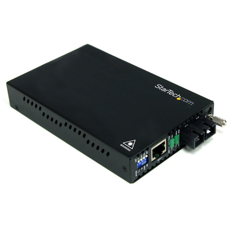 StarTech.com 10/100 Mbps Multi Mode Fiber Media Converter SC 2 km — ET90110SC2