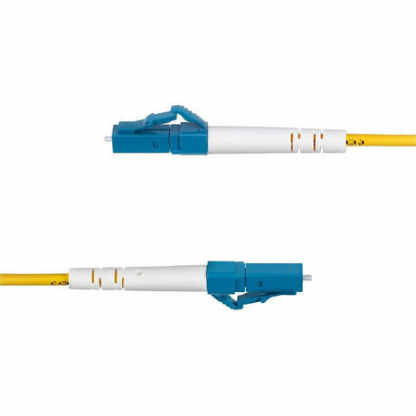 StarTech.com 30m (98.4ft) LC to LC (UPC) OS2 Single Mode Simplex Fiber Optic Cable, 9/125, 40G/100G, Low Insertion Loss, LSZH Jumper Cord — SPSMLCLC-OS2-30M