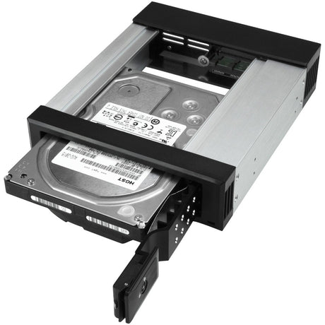 StarTech.com 5.25 to 3.5 Hard Drive Hot Swap Bay - Trayless - Aluminum - For 3.5" SATA/SAS Drives - Front Mount - SAS/ SATA Backplane — HSB1SATSASBA