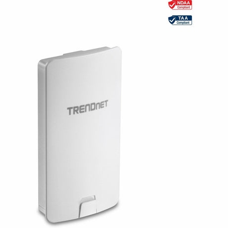 TRENDnet 14 DBI Wi-Fi AC867 Outdoor Directional PoE Access Point; 14 DBI Directional Antennas; for Point-to-Point Wi-Fi Bridging Applications; 5 GHz; AC867; TEW-840APBO