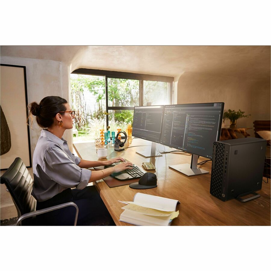 HP EliteDesk 8 G1i Desktop Computer - Intel Core Ultra 7 265 - vPro Technology - 32 GB - 512 GB SSD - Small Form Factor - Jack Black - Smart Buy — BH9E7UT#ABA