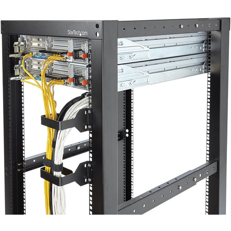 StarTech.com Multi-Directional Vertical Server Rack Cable Management D-Ring Hook 2.4x3.9in (6x10cm) — CMHOOKMW