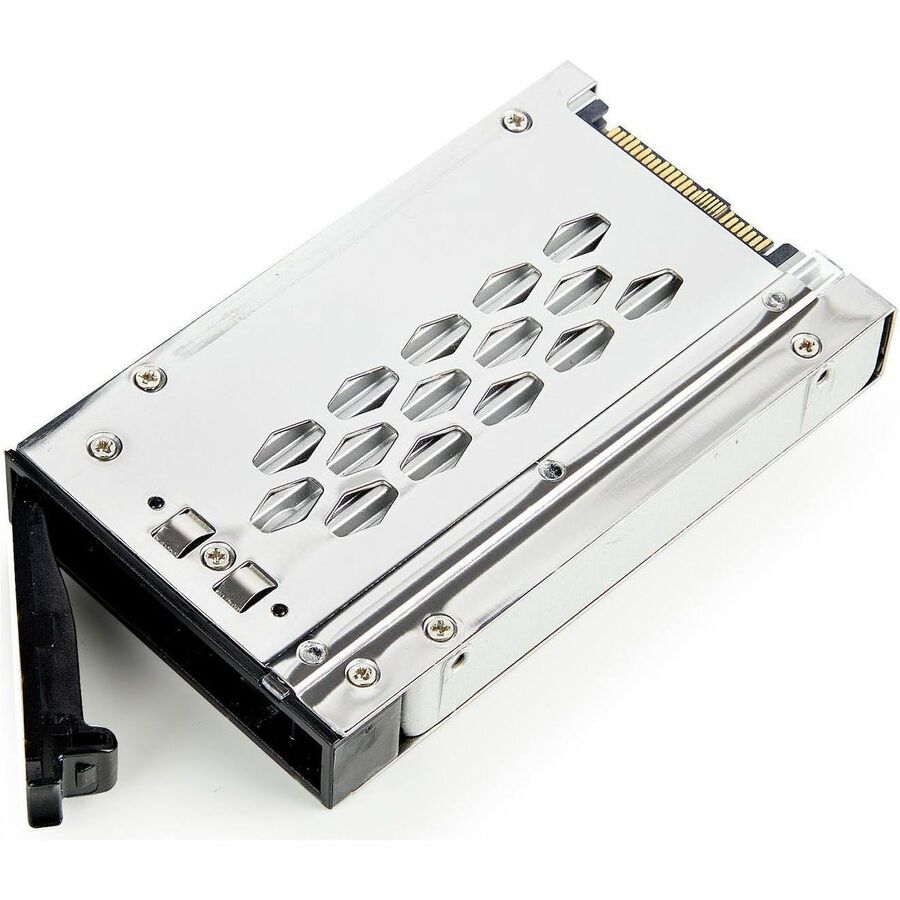 StarTech.com 4-Bay Backplane for U.2 Drives, Fits in a 5.25inch Bay, Mobile Rack for 2.5inch U.2 (SFF-8639) NVMe HDD/SSDs, Removable Trays — 4U2525-SAS-BACKPLANE