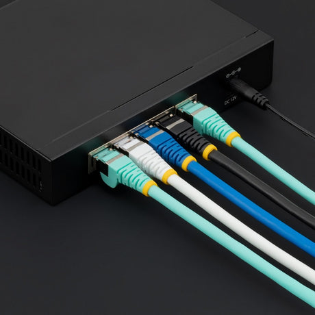 StarTech.com 5ft CAT6a Ethernet Cable, White Low Smoke Zero Halogen (LSZH) 10 GbE 100W PoE S/FTP Snagless RJ-45 Network Patch Cord — NLWH-5F-CAT6A-PATCH