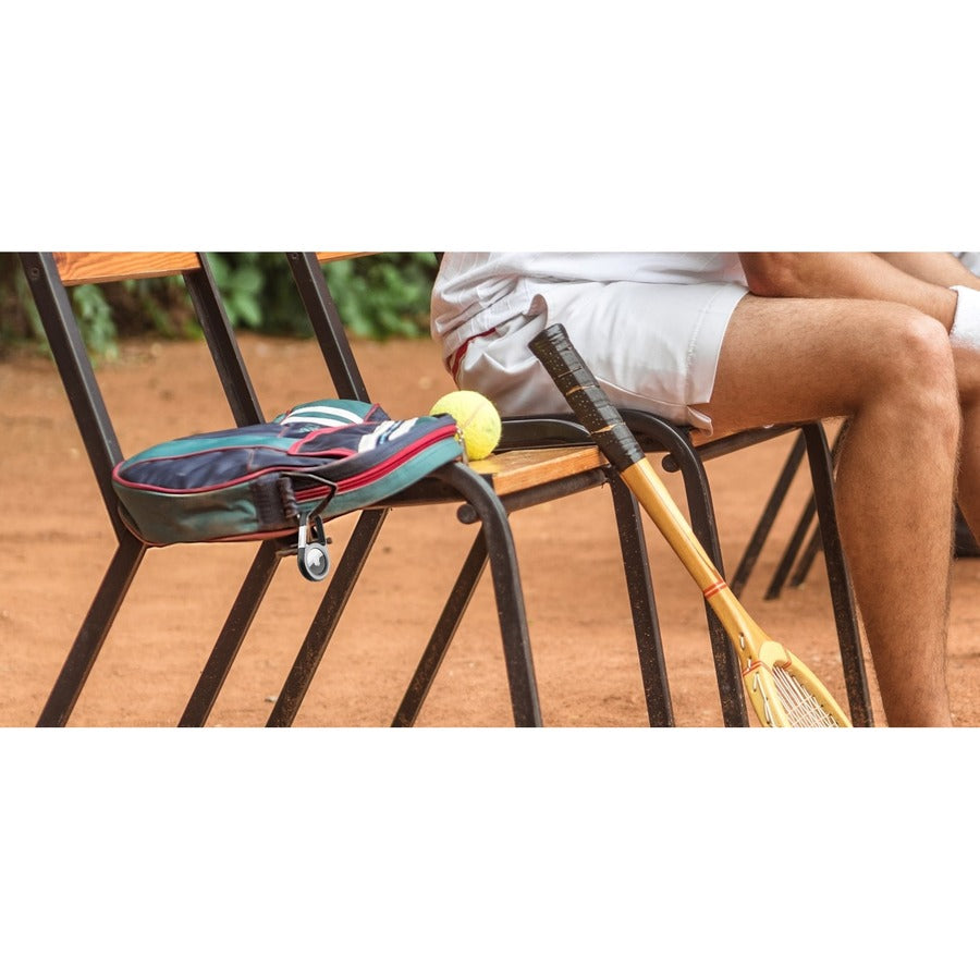 Belkin Secure Holder with Carabiner for AirTag — MSC008btBK