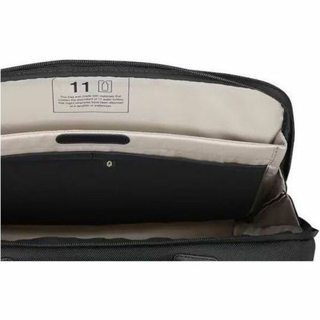 Lenovo Professional Carrying Case (Briefcase) for 14" Notebook, Accessories - Black — 4X41M69796