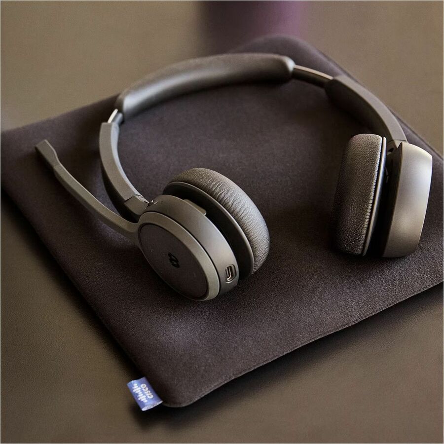 Cisco Dual-Ear, Carbon Black Headset Bundle — HS-WL-722-BUNA-C