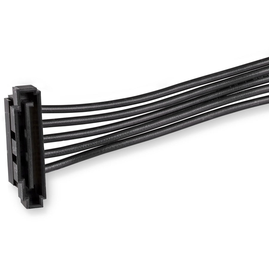 StarTech.com 4x SATA Power Splitter Adapter Cable — PYO4SATA