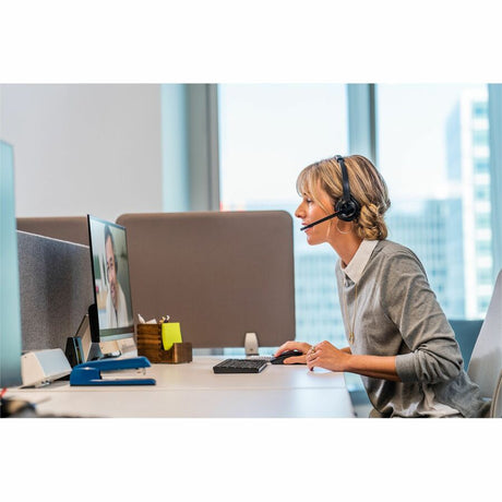 Poly Savi 8220 UC DECT USB-A Headset — 77T33AA#ABA