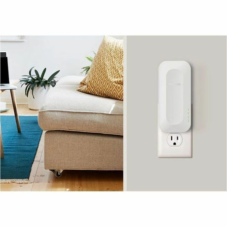 Netgear EAX17 Dual Band Wi-Fi 6 IEEE 802.11 a/b/g/n/ac/ax/i 3 Gbit/s Wireless Range Extender — EAX17-100NAS