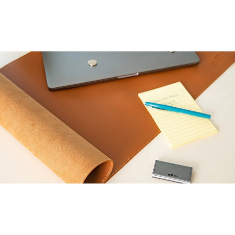Mobile Pixels Desk Mat (Oak Brown) — 115-1001P02