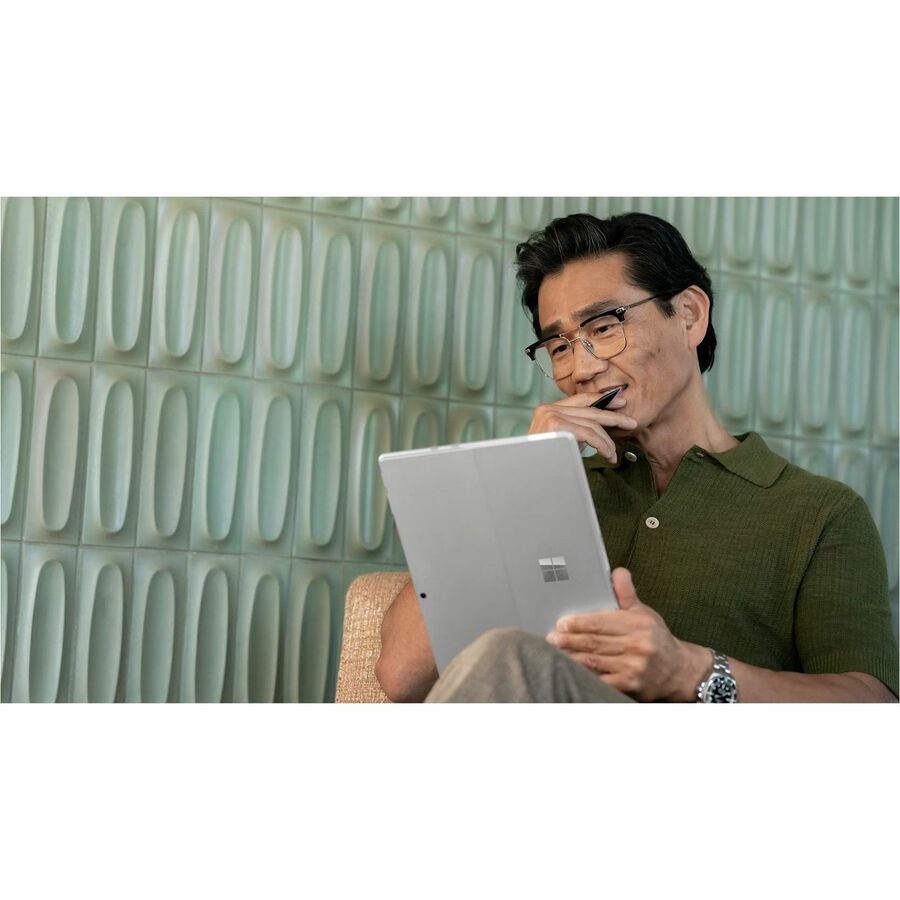 Microsoft Surface Pro 10 Tablet - 13" - 32 GB - 512 GB SSD - Windows 11 Pro - 5G - Platinum - TAA Compliant — EP2-17627