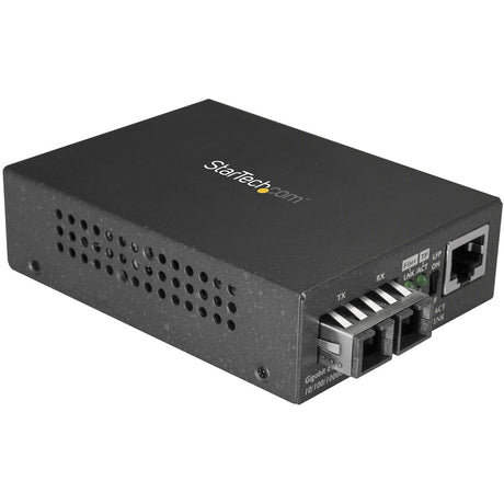 StarTech.com Single Mode SC Fiber Ethernet Media Converter - 1000BASE-LX Gigabit Fiber Optic to Copper Bridge - 10/100/1000 Network 10km — MCMGBSCSM10