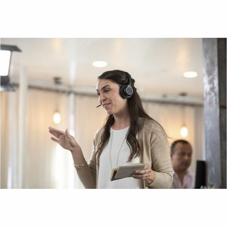 Poly Voyager 4320 USB-C Headset + BT700 Dongle — 76U50AA