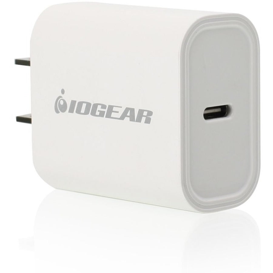 IOGEAR 20W USB-C Smartphone Charger — GPAWC20W