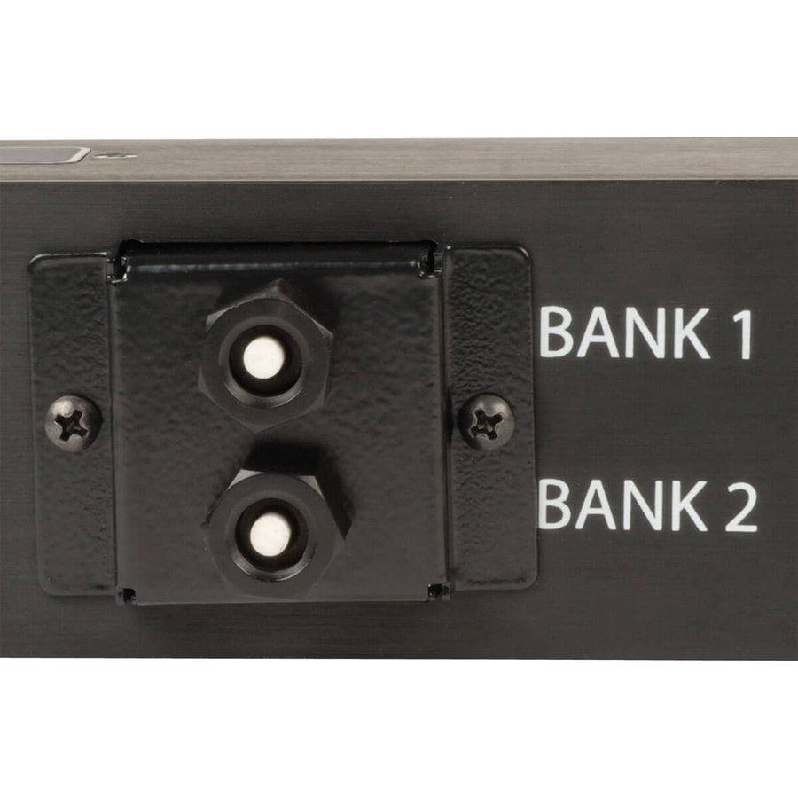 Eaton 2.9kW Single-Phase Switched PDU, LX Platform, Outlet Monitoring, 120V Outlets (24 NEMA 5-15/20R), L5-30P Plug, 0U, TAA — PDUMVR30NETLX