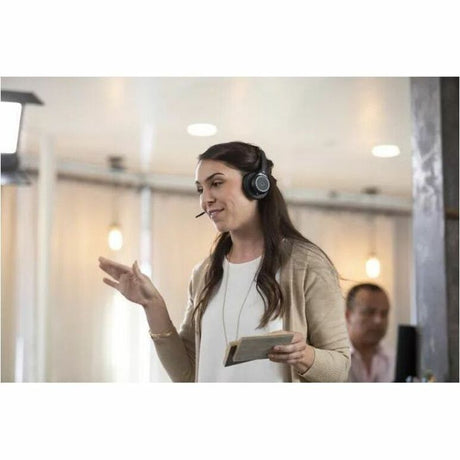 Poly Voyager 4320 USB-C Headset +BT700 dongle TAA — 7E2M2AA#ABA